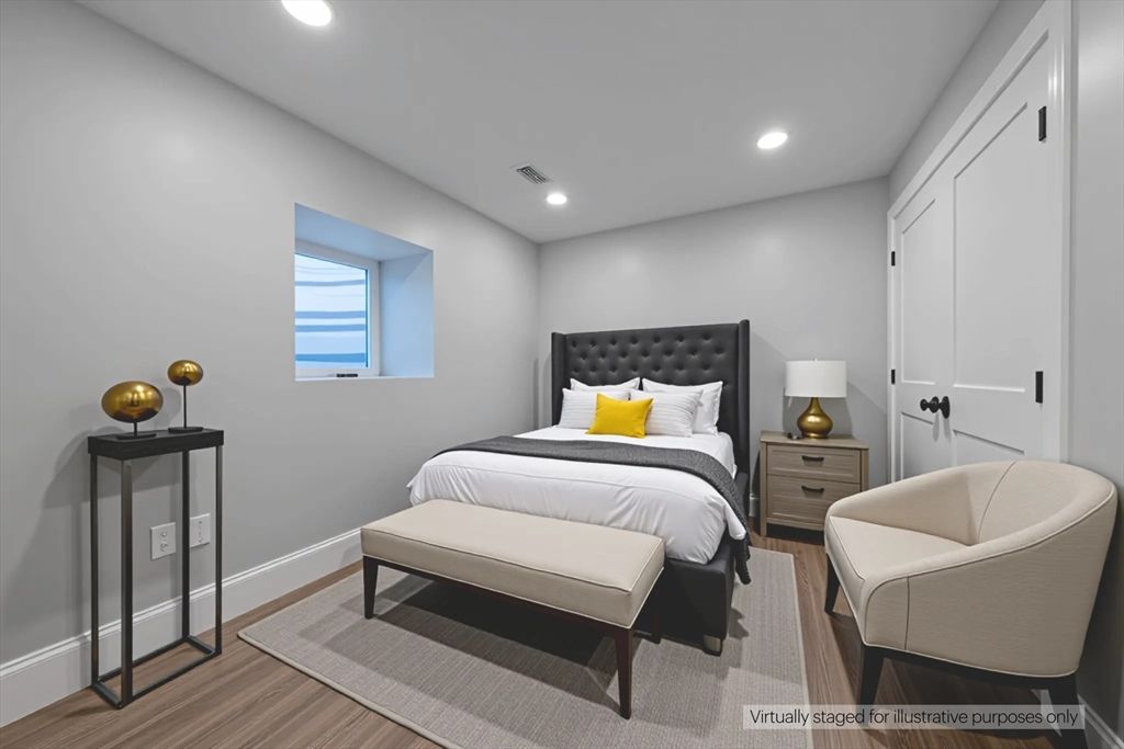 Bedroom, Interior, Recessed Lighting, Water, Wood Texture Flooring