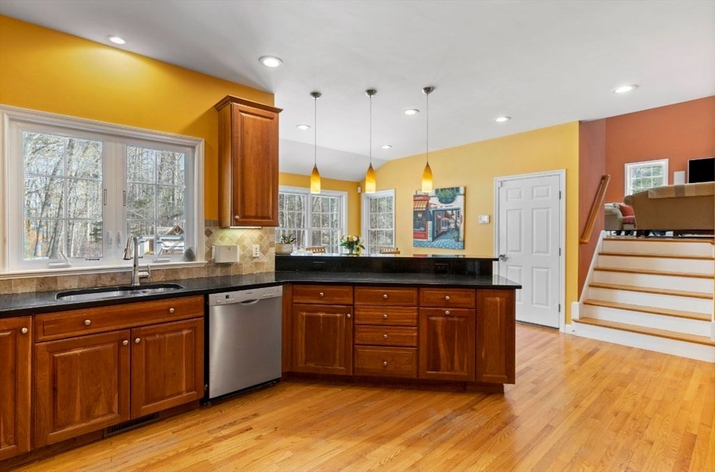 Interior, Kitchen, Pendant Lights, Recessed Lighting, Wood Texture Flooring