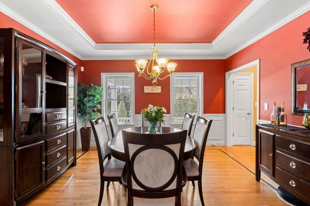 Chandelier, Dining room, Interior, Wood Texture Flooring