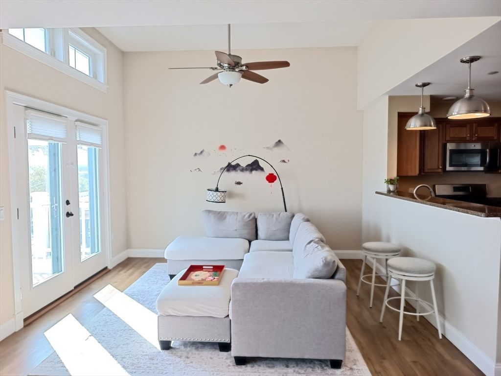 Interior, Kitchen, Living room, Pendant Lights, Stainless Steel Appliances, Wood Texture Flooring