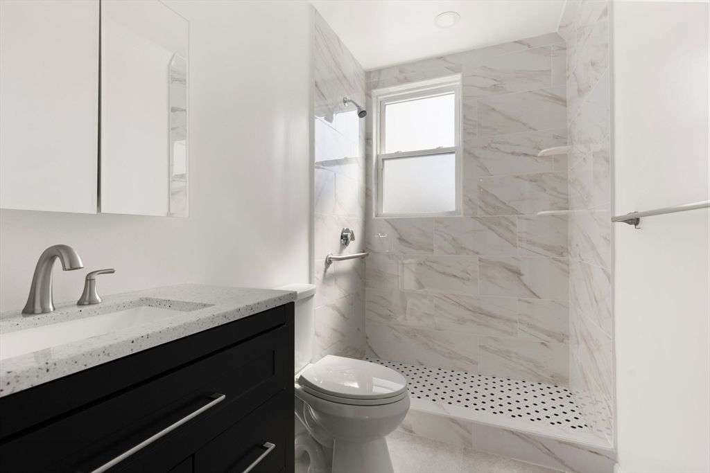 Bathroom, Interior, Marble Walls
