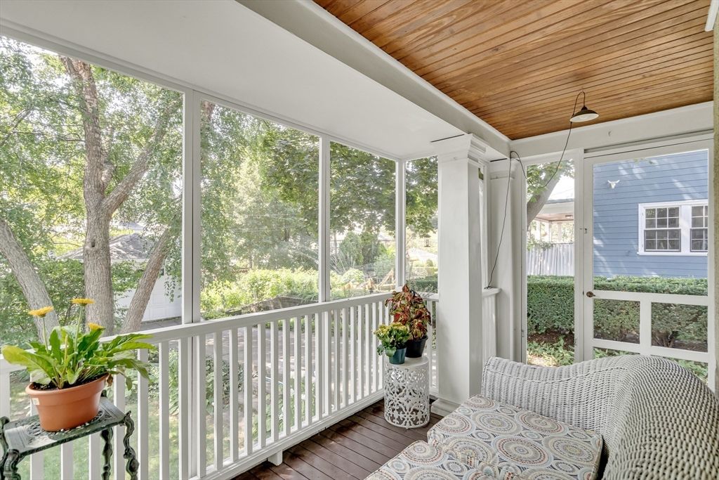Interior, Sun Room, Wooden Ceilings, Wood Texture Flooring