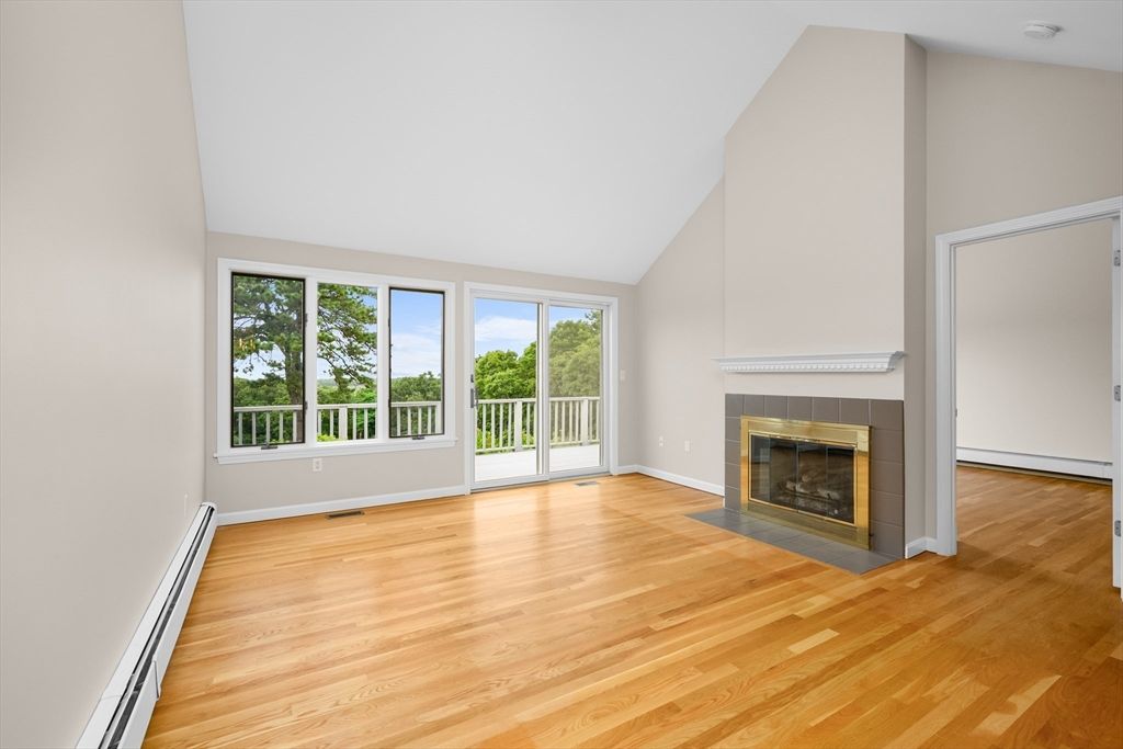 Empty room, Fireplace, Interior, Wood Texture Flooring