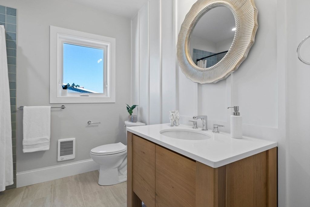 Bathroom, Interior, Wood Texture Flooring
