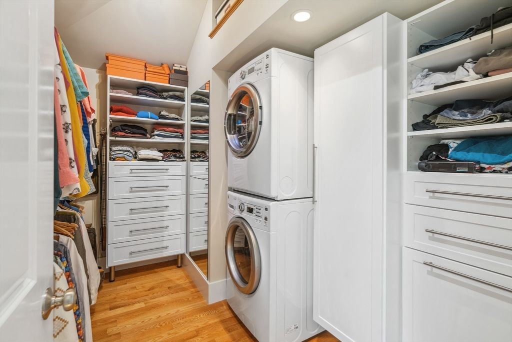 Interior, Recessed Lighting, Utility Closets, Walk-in Closets, Washer, Wood Texture Flooring