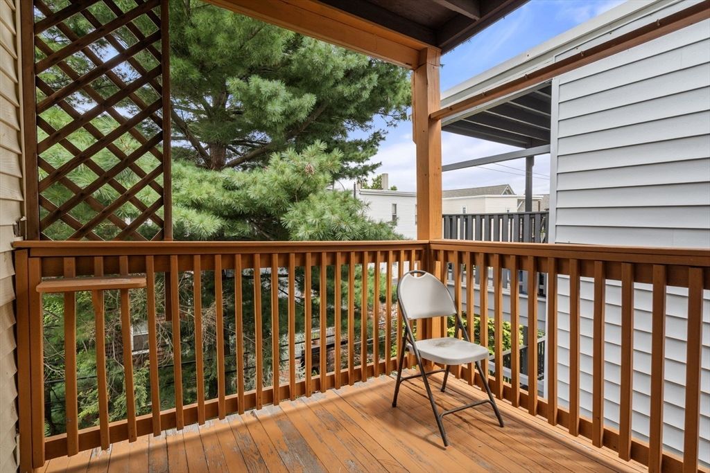 Exterior, Wood Texture Flooring