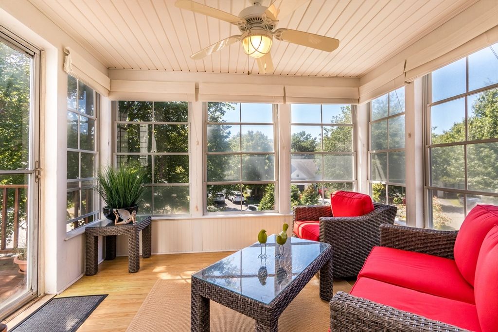 Interior, Living room, Sun Room, Wood Texture Flooring