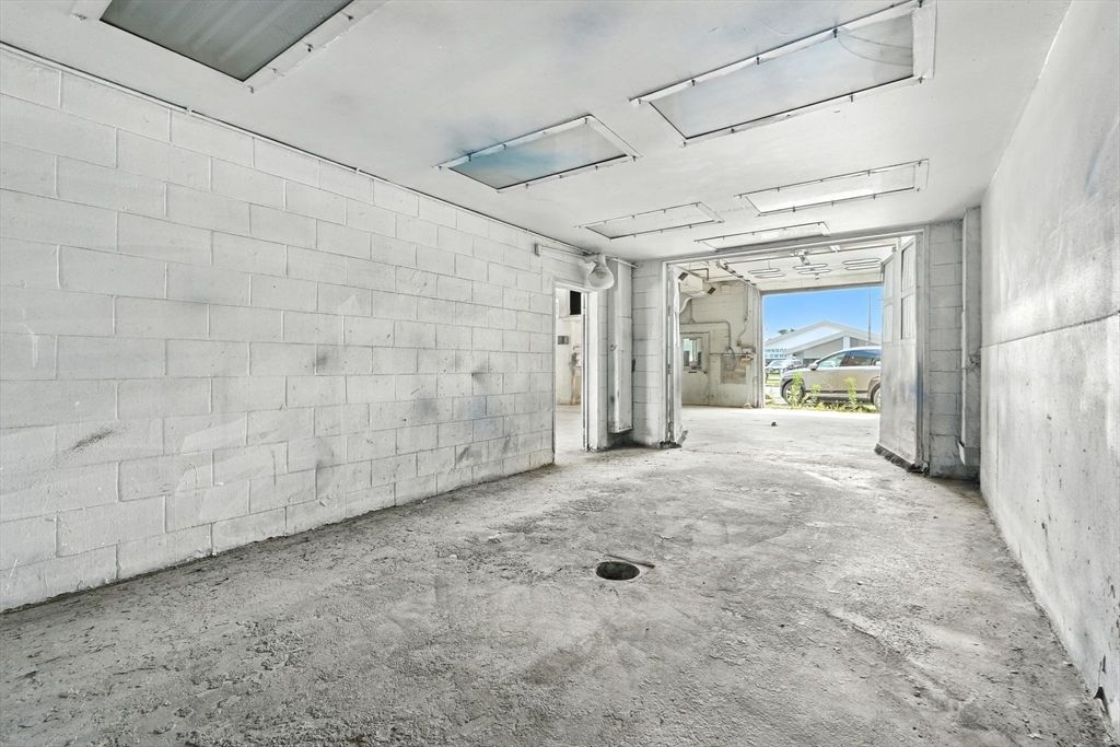 Empty room, Interior, Stone Walls