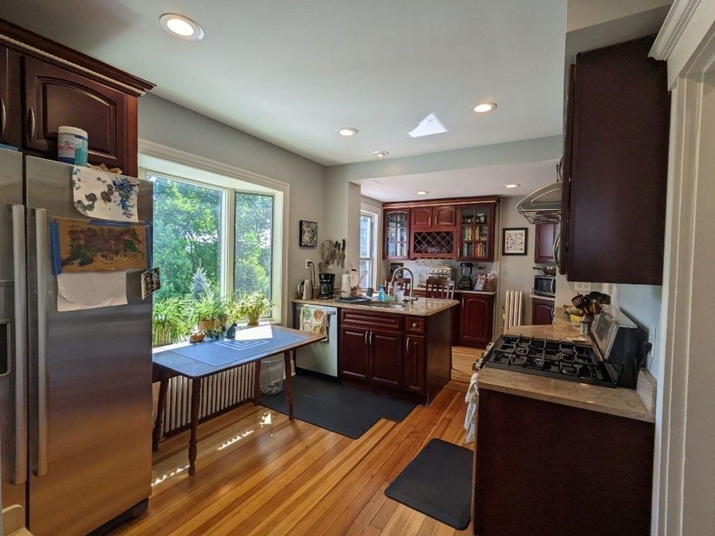 Interior, Kitchen, Recessed Lighting, Wood Texture Flooring