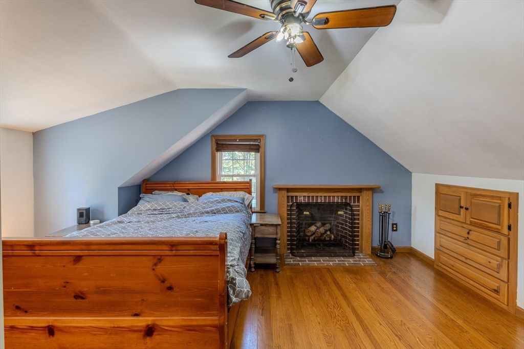 Bedroom, Fireplace, Interior, Wood Texture Flooring