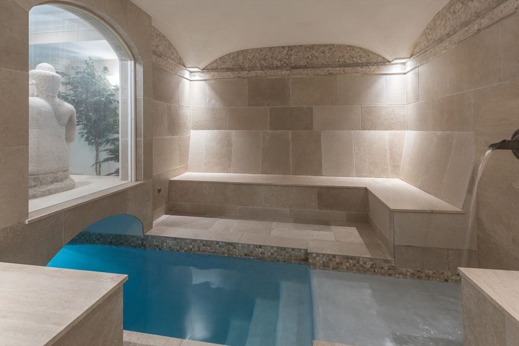 Interior, Pool