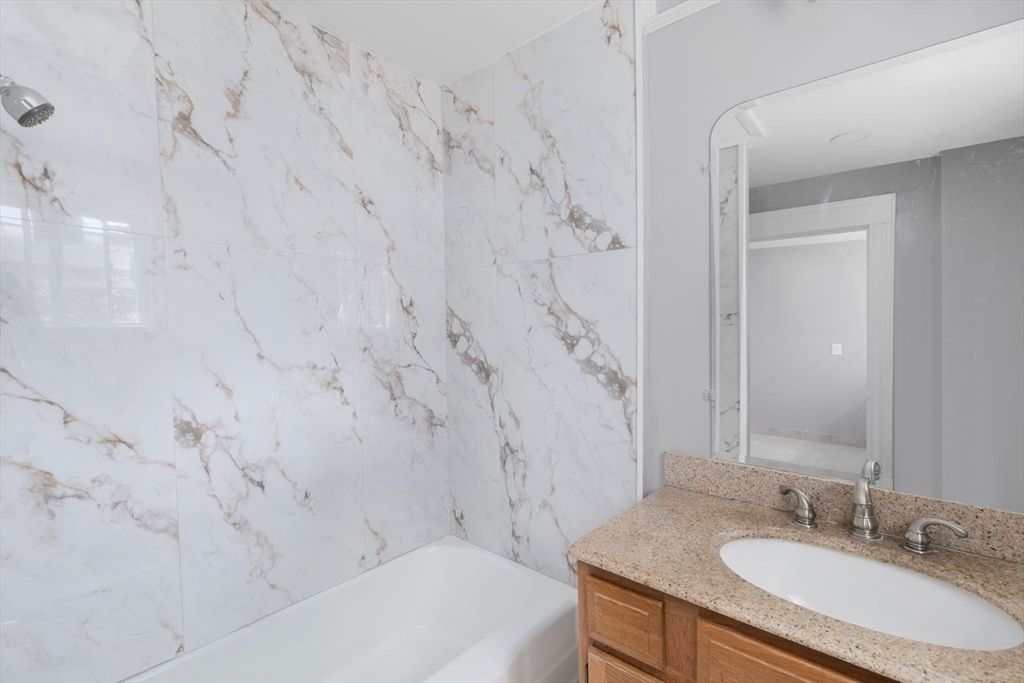 Bathroom, Interior, Marble Walls