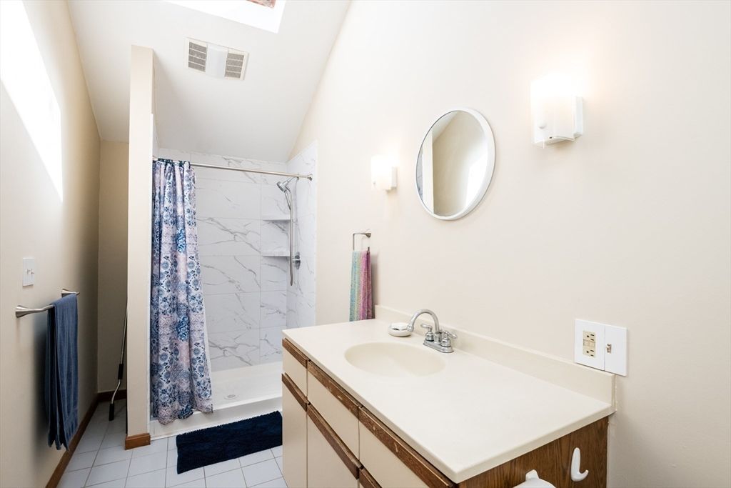 Bathroom, Interior, Marble Walls