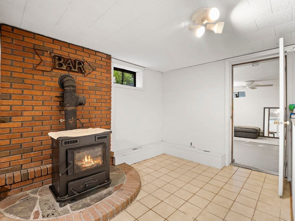 Empty room, Fireplace, Interior, Stone Walls