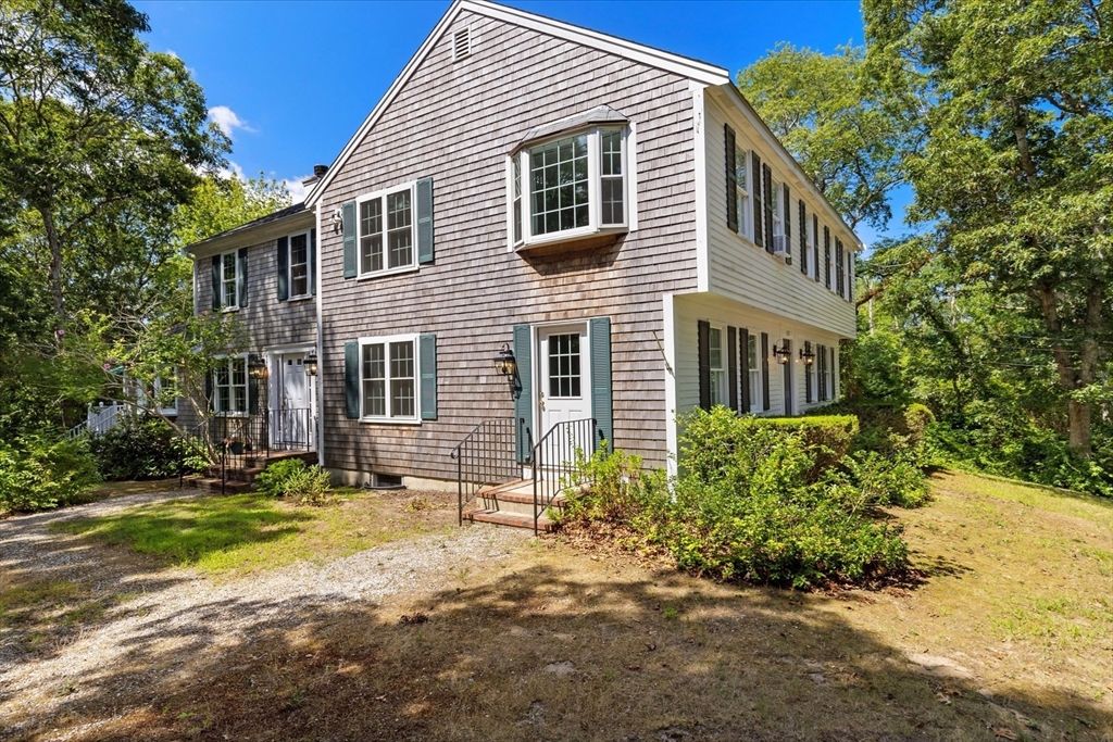 Backyard, Exterior, Facade, Georgian