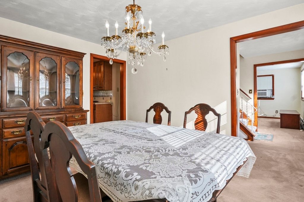 Chandelier, Dining room, Interior