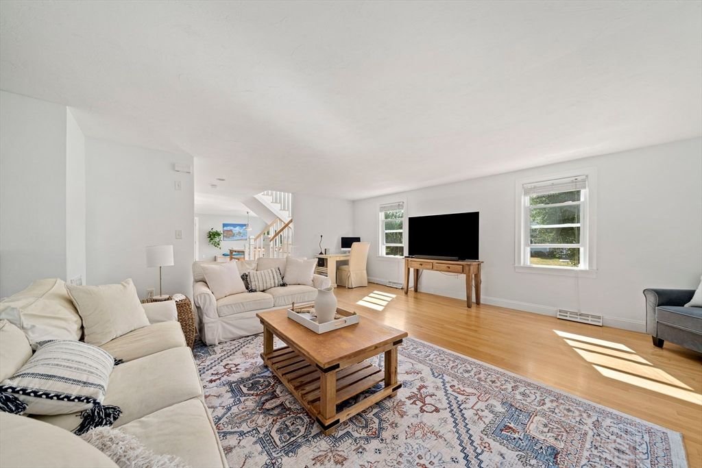 Interior, Living room, Wood Texture Flooring