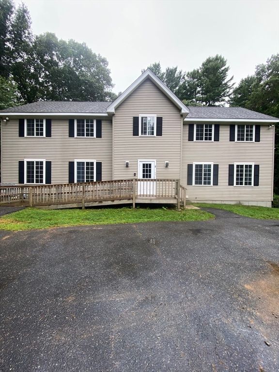 Backyard, Exterior, Facade, Farmhouse