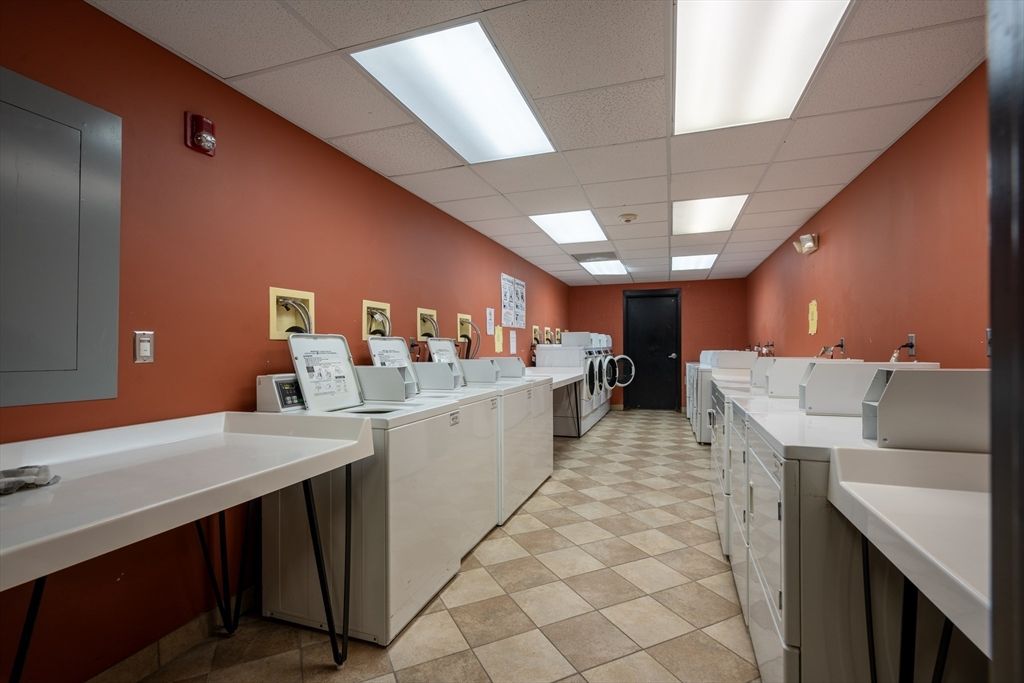 Interior, Recessed Lighting, Washer