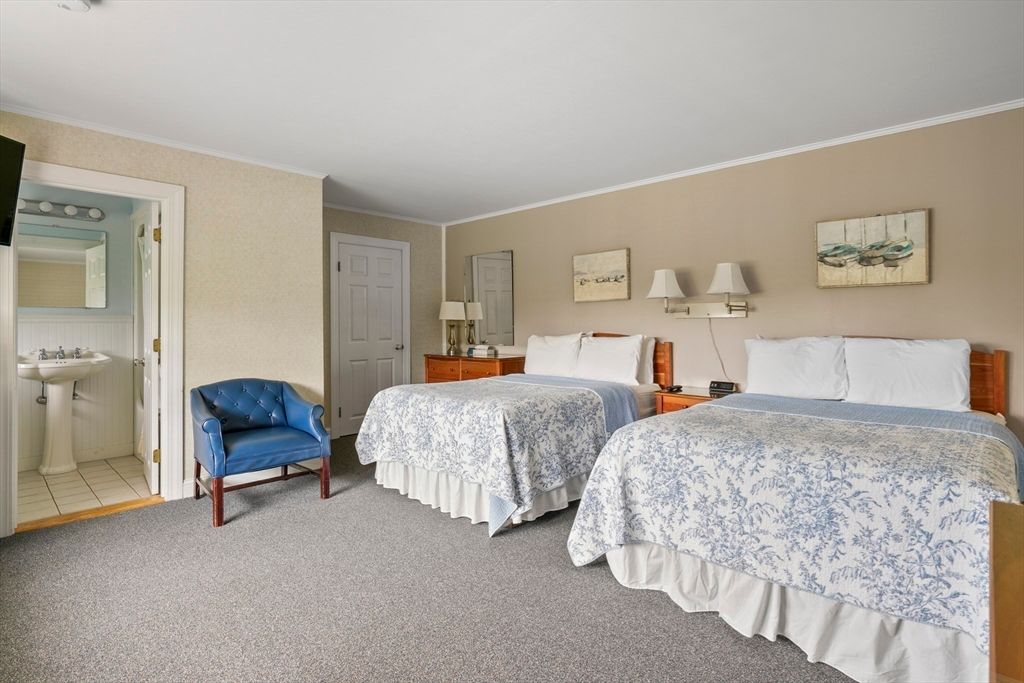 Bathroom, Bedroom, Interior