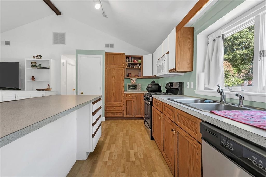 Interior, Kitchen, Recessed Lighting, Wooden Beams, Wood Texture Flooring