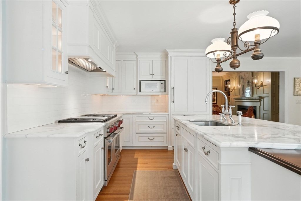 Chandelier, Interior, Kitchen, Pendant Lights, Stainless Steel Appliances, Wood Texture Flooring