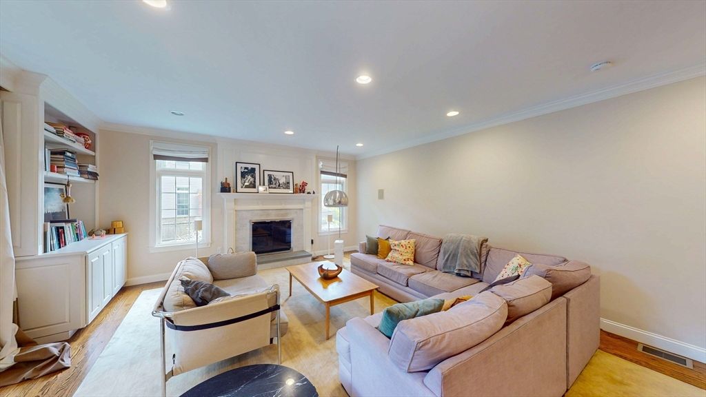 Fireplace, Interior, Living room, Pendant Lights, Recessed Lighting, Wood Texture Flooring