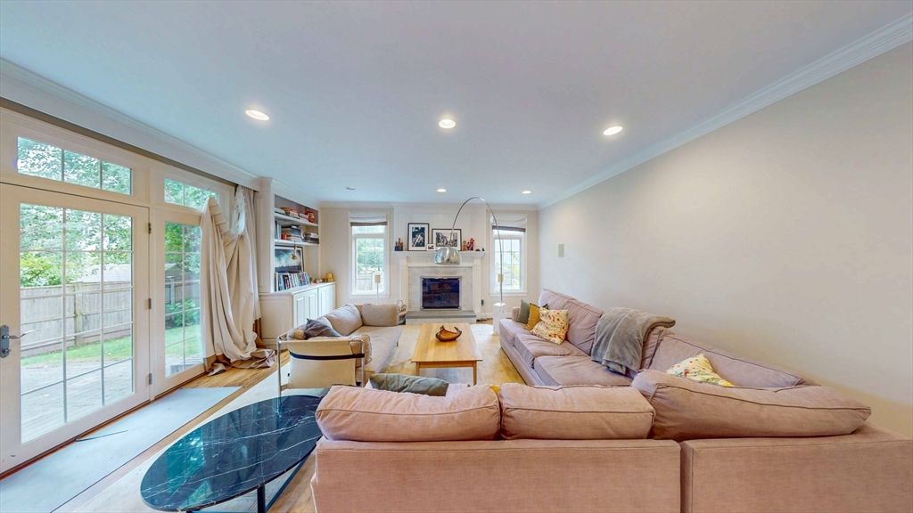 Fireplace, Interior, Living room, Recessed Lighting