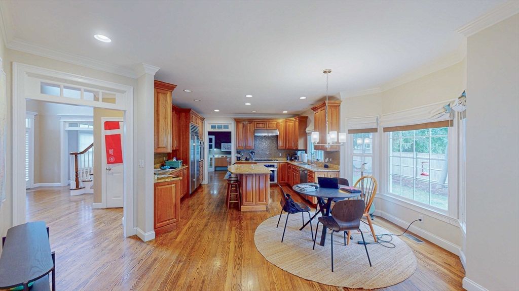 Dining room, Interior, Kitchen, Pendant Lights, Recessed Lighting, Stainless Steel Appliances, Wood Texture Flooring