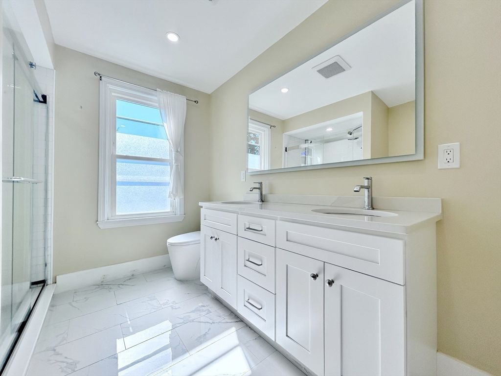 Bathroom, Dual Sink Vanities, Interior, Marble, Recessed Lighting