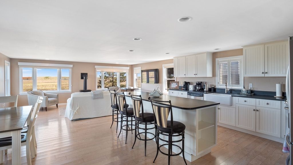 Dining room, Interior, Kitchen, Living room, Recessed Lighting, Wood Texture Flooring