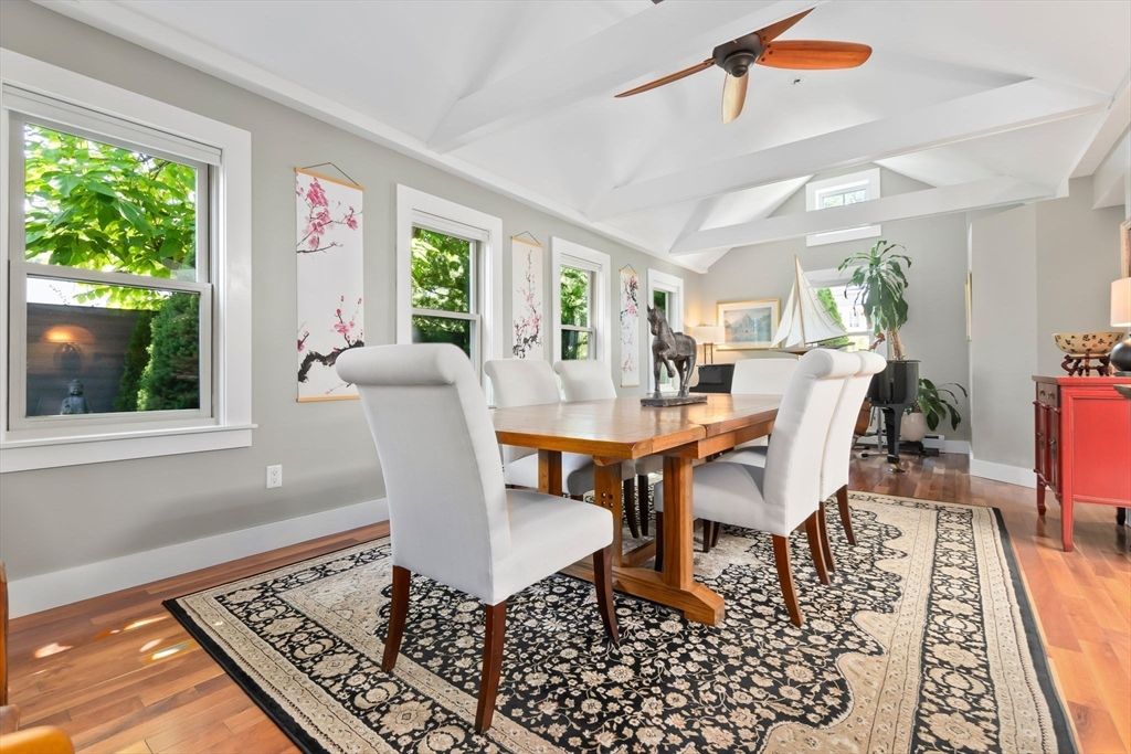 Dining room, Interior, Wood Texture Flooring