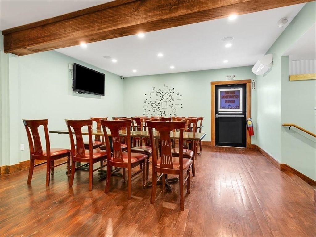 Dining room, Interior, Recessed Lighting, Wood Texture Flooring