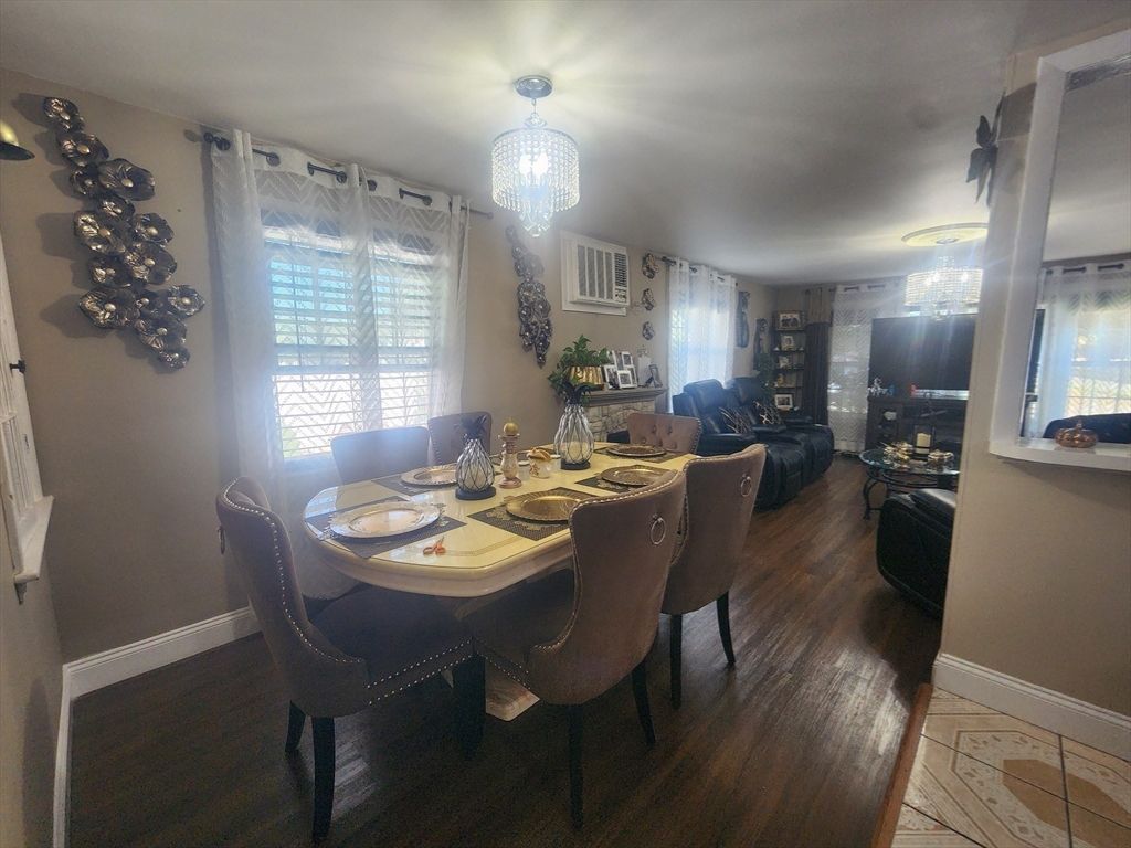 Chandelier, Dining room, Interior, Living room, Wood Texture Flooring