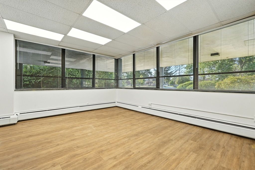 Empty room, Interior, Sun Room, Wood Texture Flooring