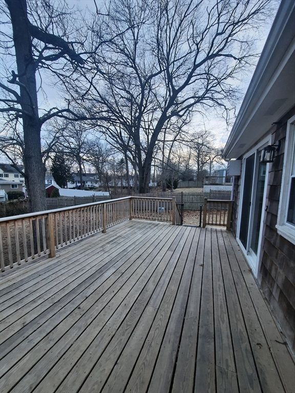 Exterior, Wood Texture Flooring