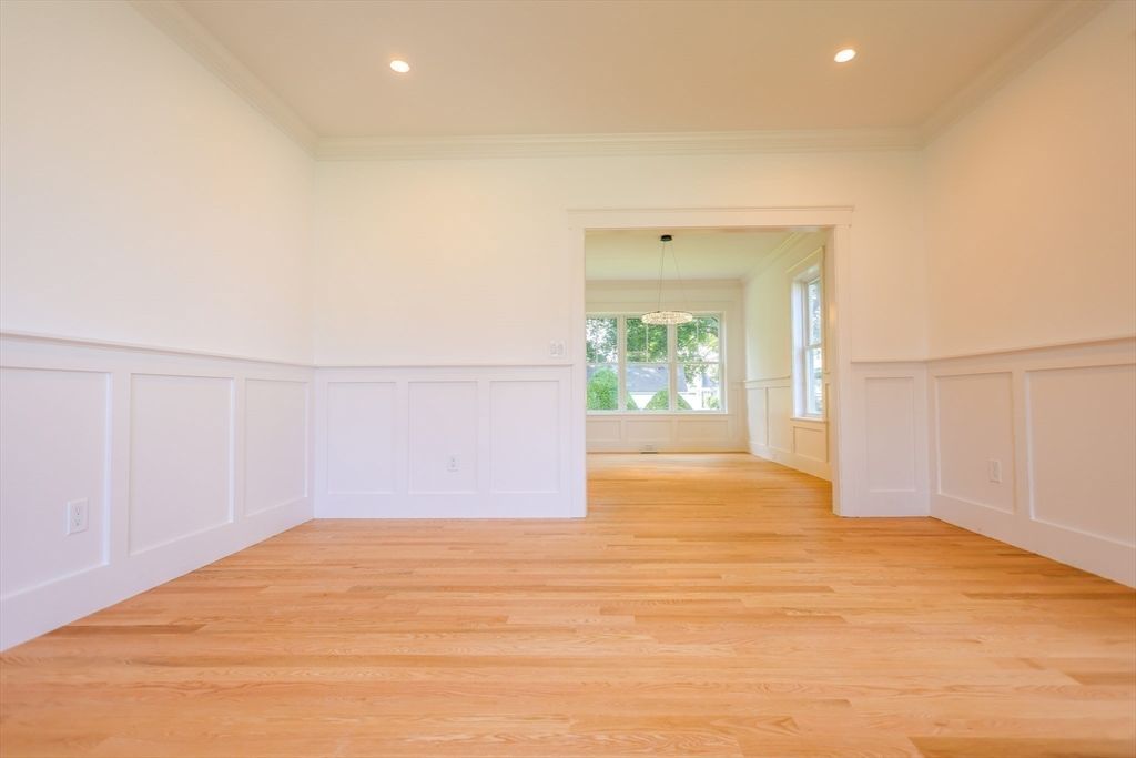 Empty room, Interior, Pendant Lights, Recessed Lighting, Wood Texture Flooring
