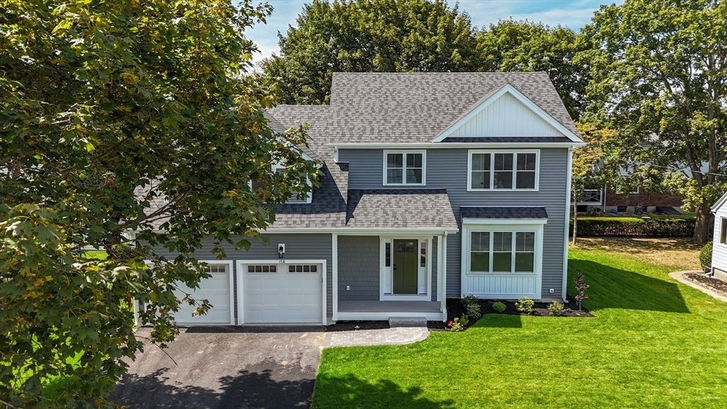 Attached, Exterior, Facade, Farmhouse