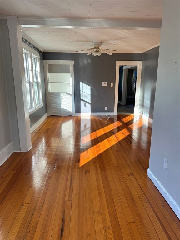 Empty room, Interior, Wood Texture Flooring