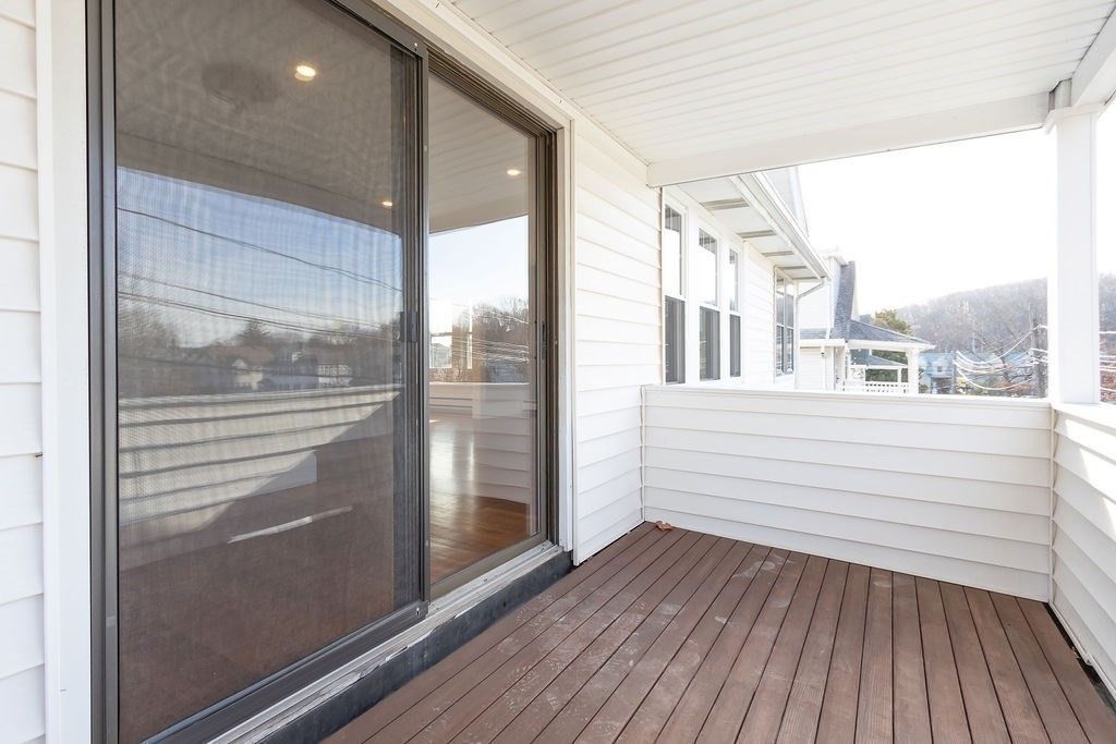 Exterior, Wood Texture Flooring
