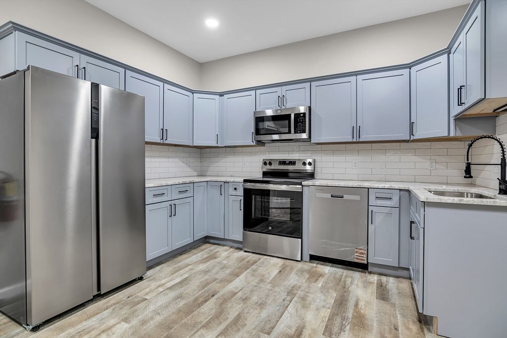 Interior, Kitchen, Recessed Lighting, Stainless Steel Appliances, Wood Texture Flooring