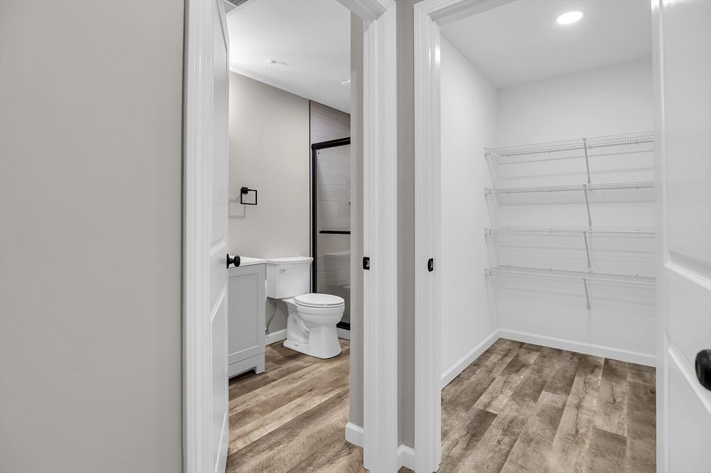 Bathroom, Interior, Recessed Lighting, Wood Texture Flooring