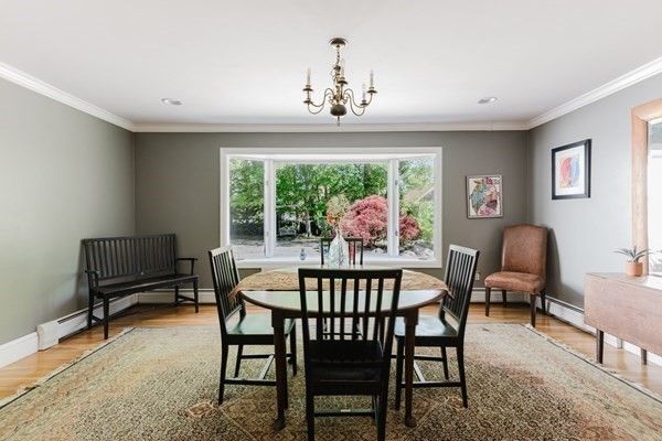 Chandelier, Dining room, Interior, Recessed Lighting, Wood Texture Flooring