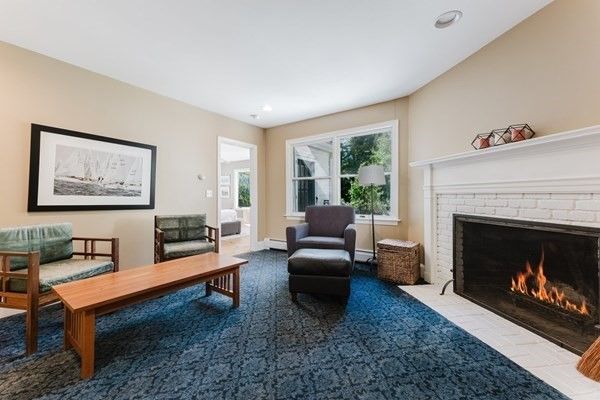 Fireplace, Interior, Living room, Recessed Lighting
