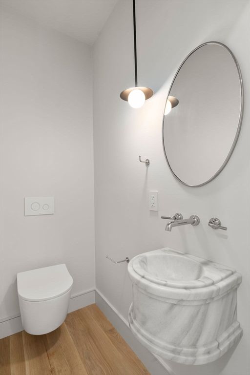 Bathroom, Interior, Wood Texture Flooring