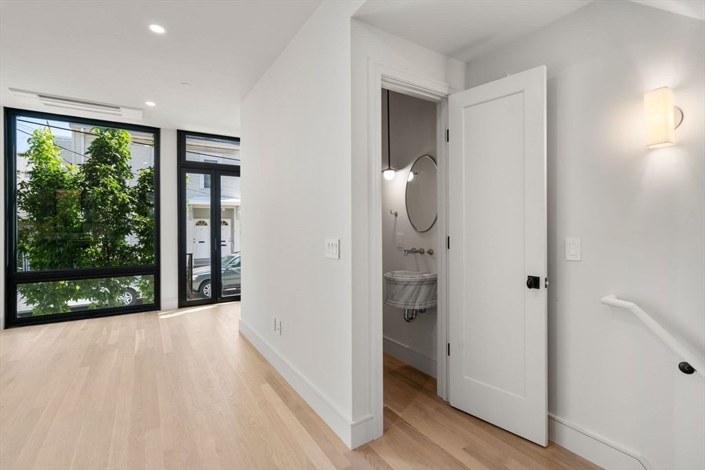 Bathroom, Interior, Recessed Lighting, Wood Texture Flooring