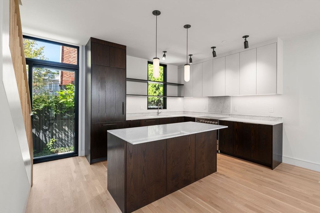 Interior, Kitchen, Pendant Lights, Wood Texture Flooring