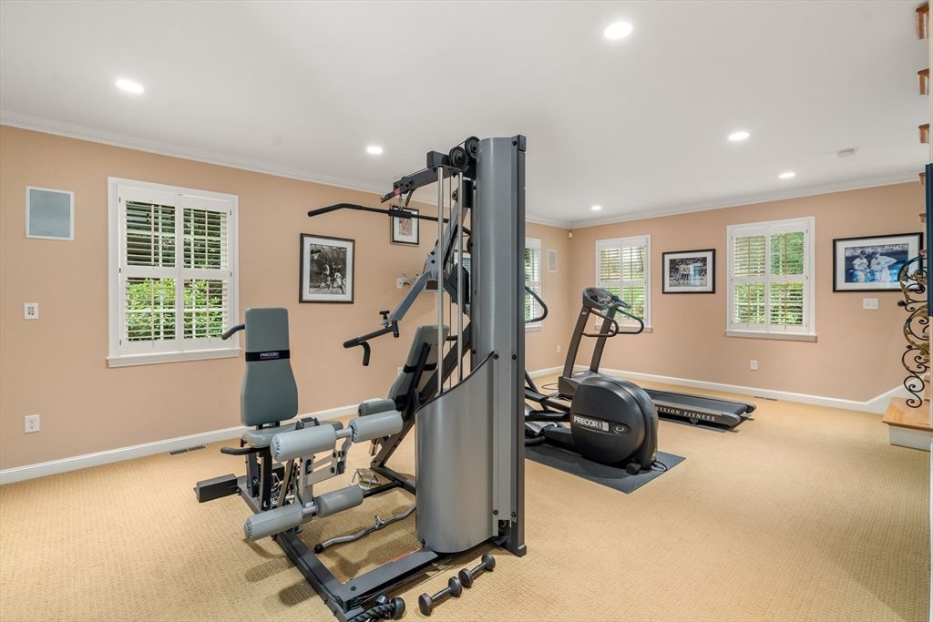 Fitness Equipment, Interior, Recessed Lighting