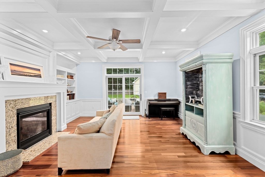 Fireplace, Interior, Piano, Recessed Lighting, Wood Texture Flooring