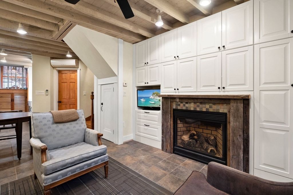 Fireplace, Interior, Recessed Lighting, Wooden Beams, Wooden Ceilings